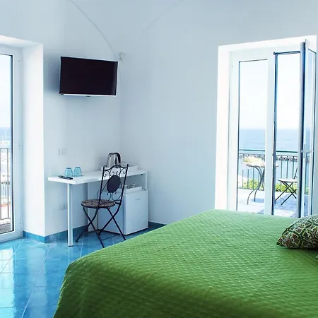 Punta Lingua Relais - 2 Sunset Terrace 住宿加早餐酒店 普罗奇达