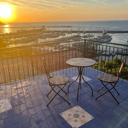 Punta Lingua Relais - 2 Sunset Terrace Bed & Breakfast Procida