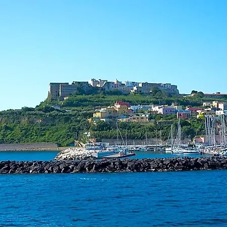 Punta Lingua Relais - 2 Sunset Terrace Procida