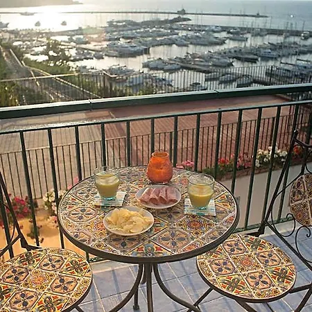 Punta Lingua Relais - 2 Sunset Terrace Procida